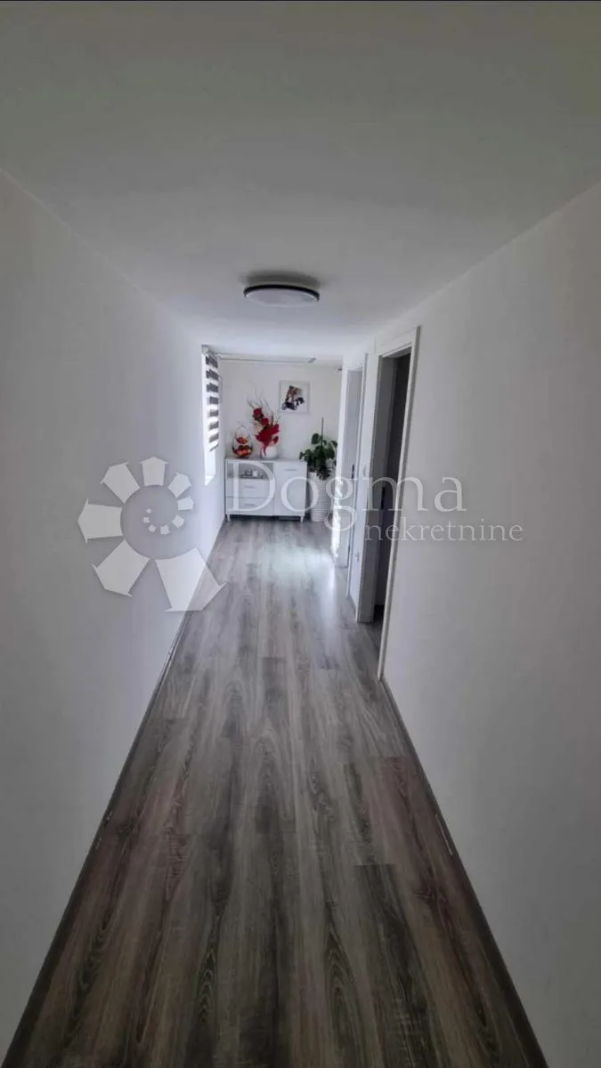 renovirana istarska kamena kuća u okolici poreča ! - slika 8