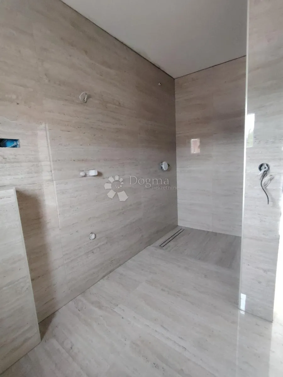 obitejski apartman - novogradnja - slika 12