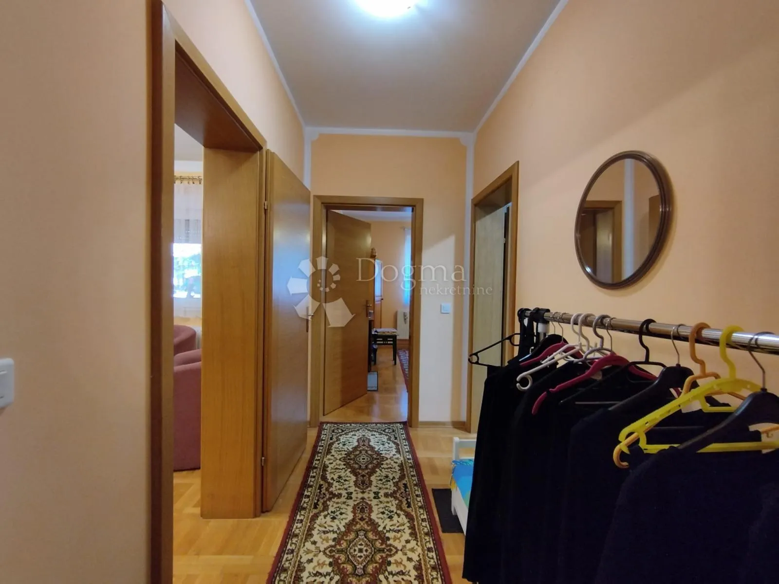 kuća s dušom i predivnom okućnicom stvorena za uživanje. - slika 12