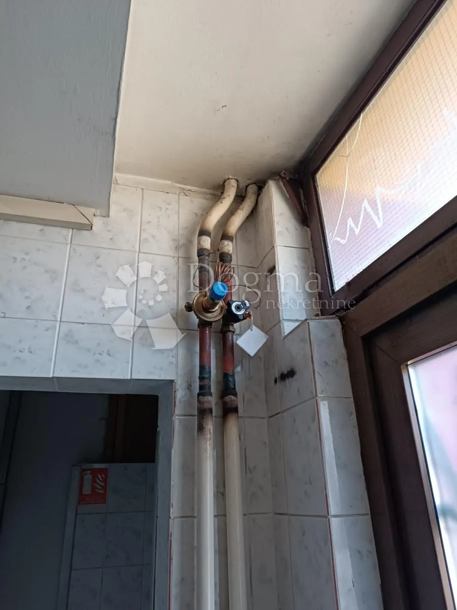 prilika - poslovni prostor donja dubrava (najam 1200€) - slika 10