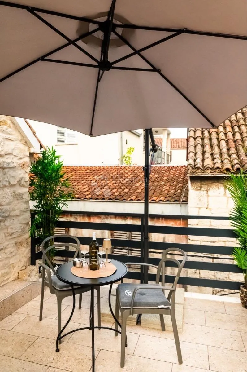renovirana kamena kuća u radunici - slika 10