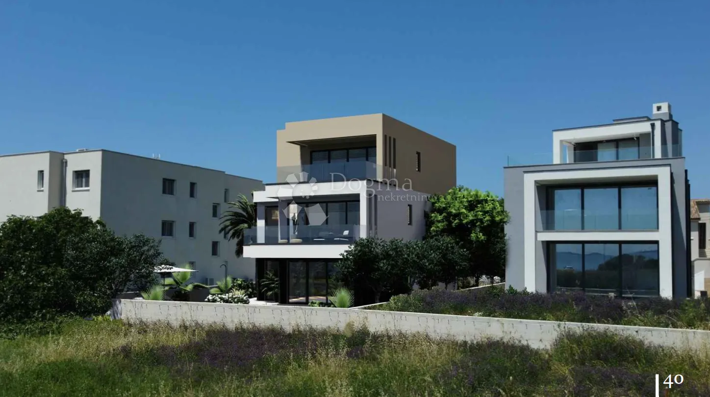 luksuzna villa s bazenom i pogledom na more - slika 40