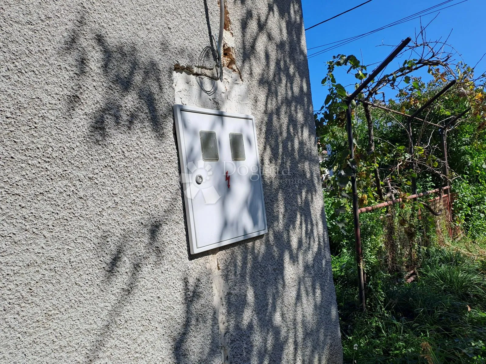 sisak - uredna dokumentacija, za adaptaciju, odlična lokacija - slika 2