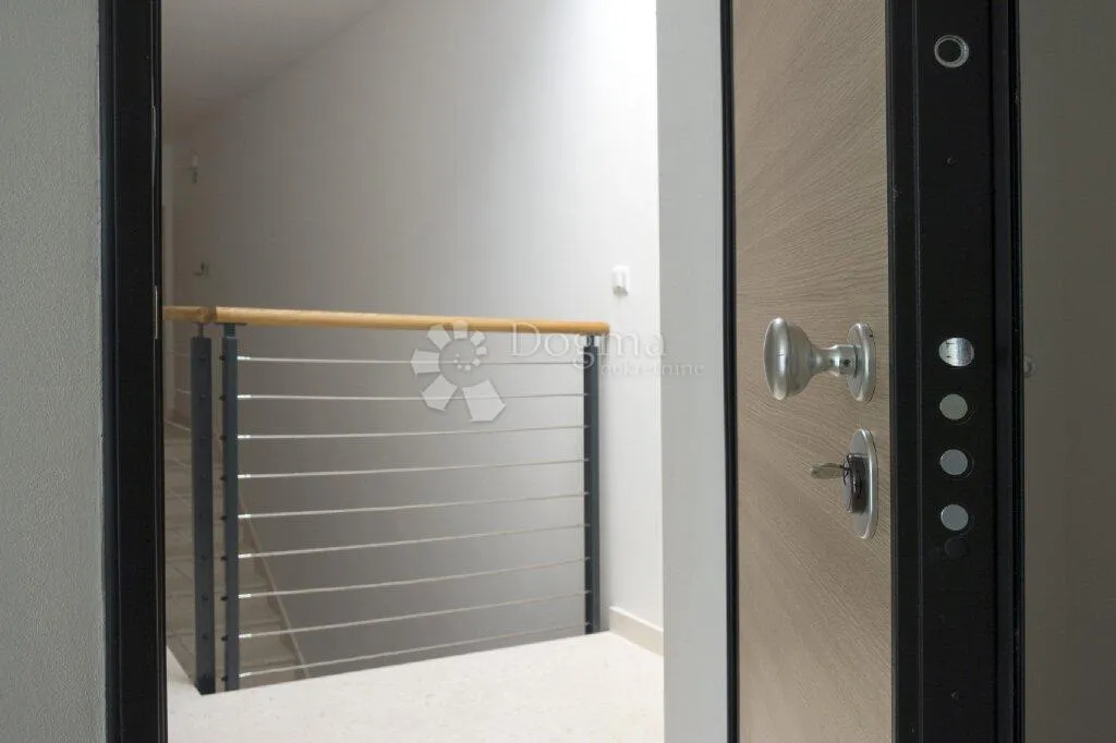 premium penthause sa galerijom, na atraktivnoj lokaciji -s85 - slika 18