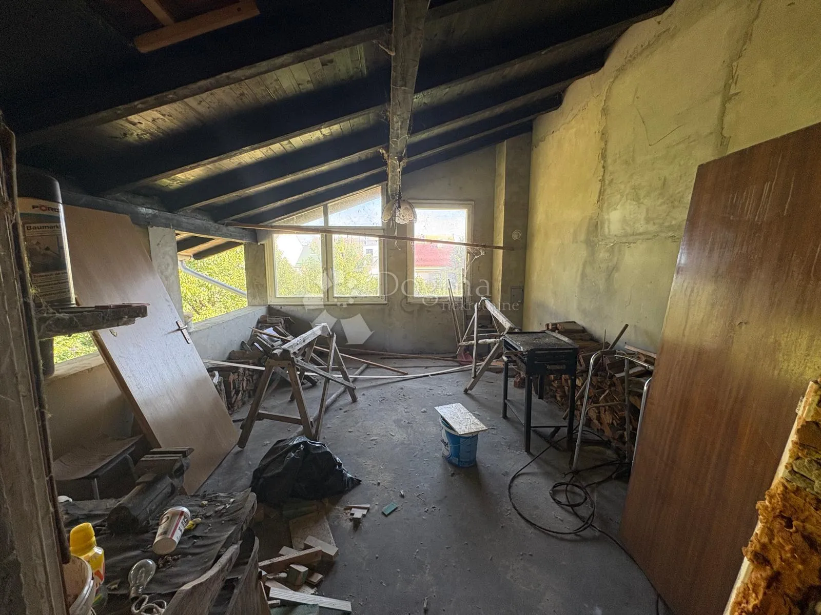 prostrana katnica u retfali – 291 m² s dvorištem - slika 10