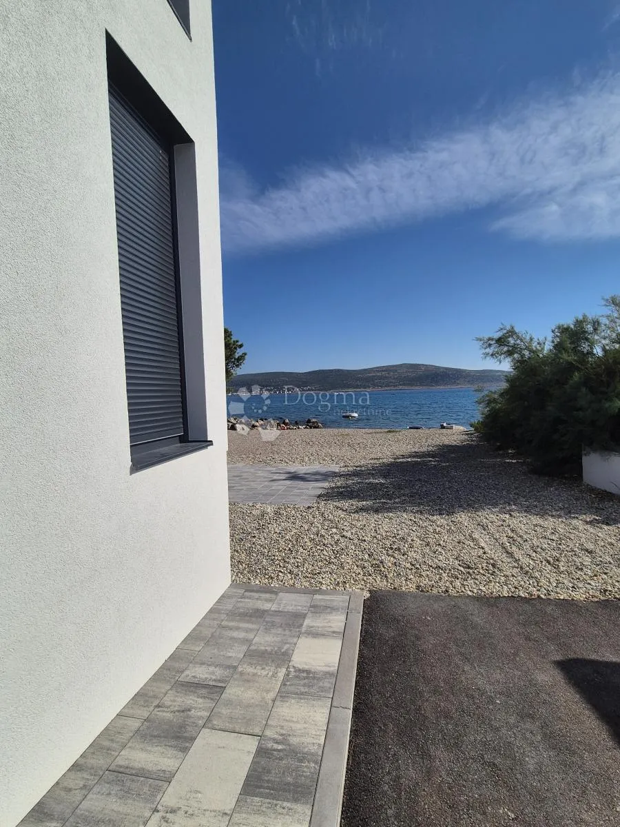 seline/starigrad - dvosoban stan 5 m od mora s6 zgrada a - slika 7