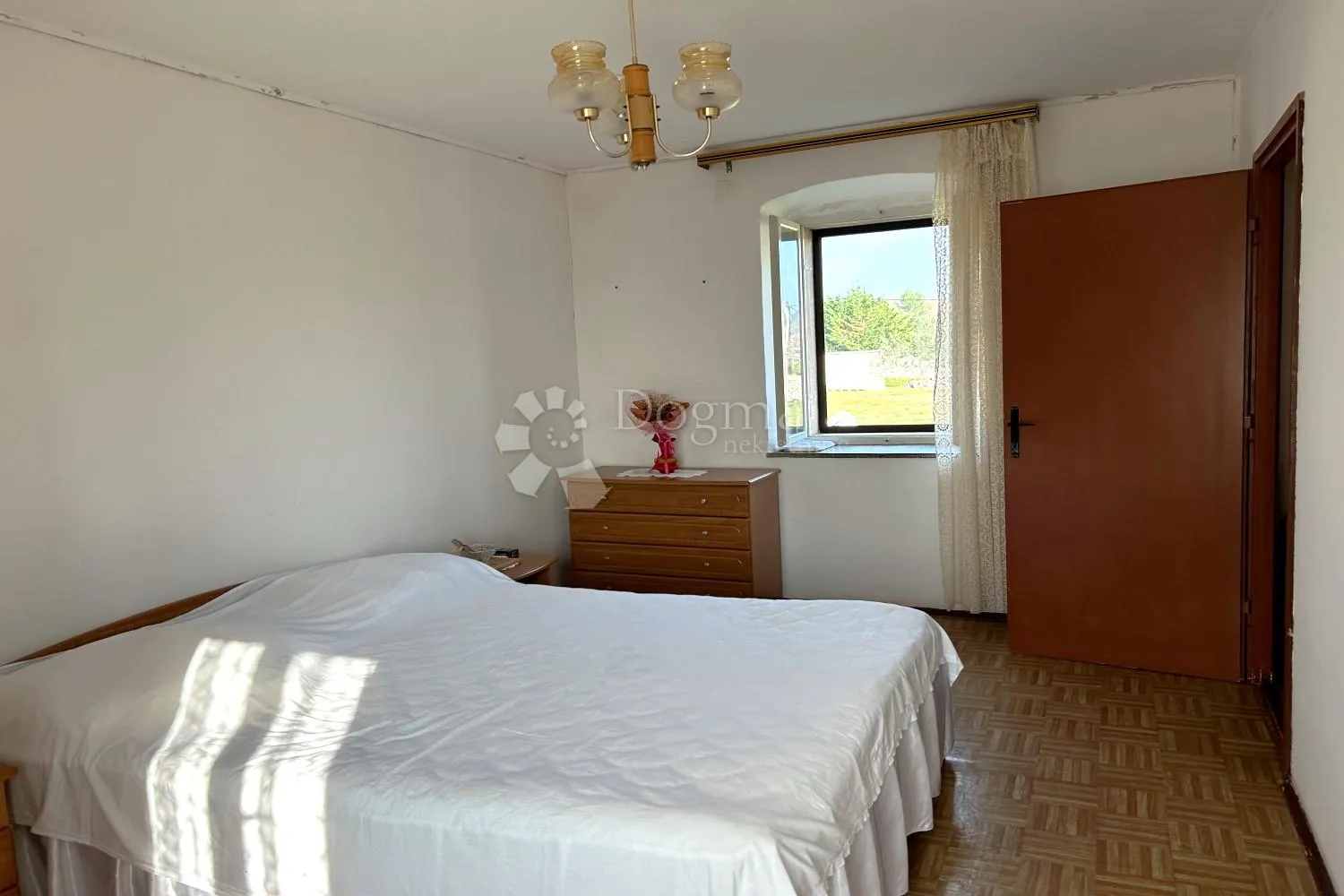 vodnjan – kamena kuća s pomoćnom zgradom, velika parcela, maslinik - slika 19
