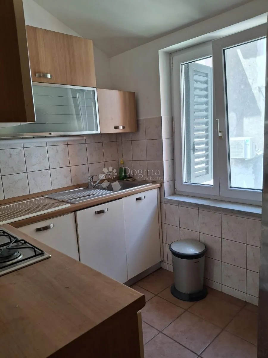 predivna apartmanska kuća podgora - slika 24