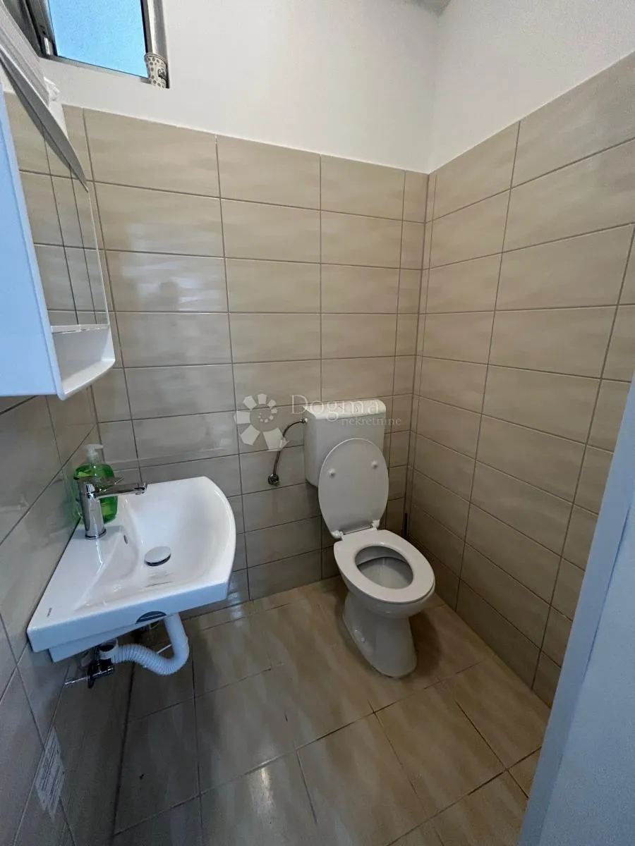 višenamjenski poslovni prostor - slika 6