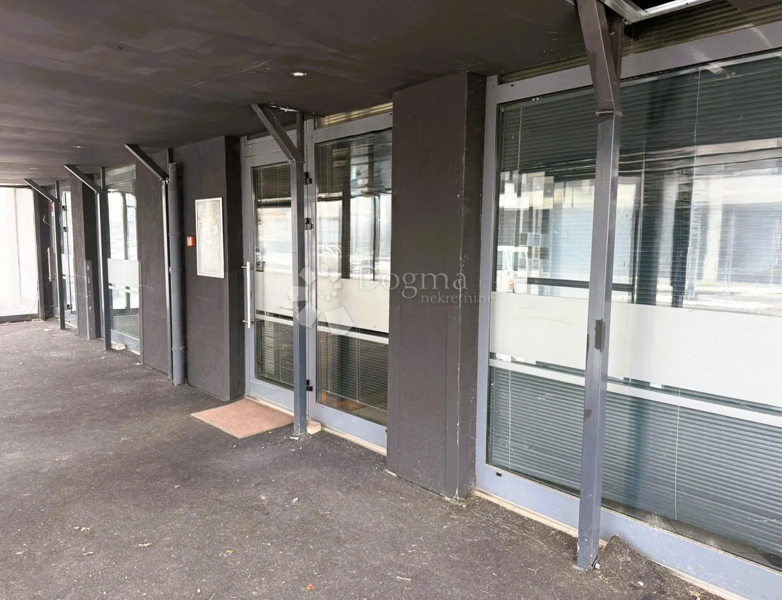 prostor koji radi za vas - poslovni prostor 145,08 m² - slika 2