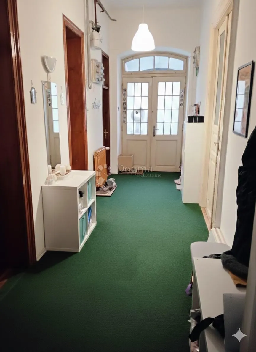 ekskluzivan stan i apartman na prodaju - lokacija - sami centar grada ! - slika 3