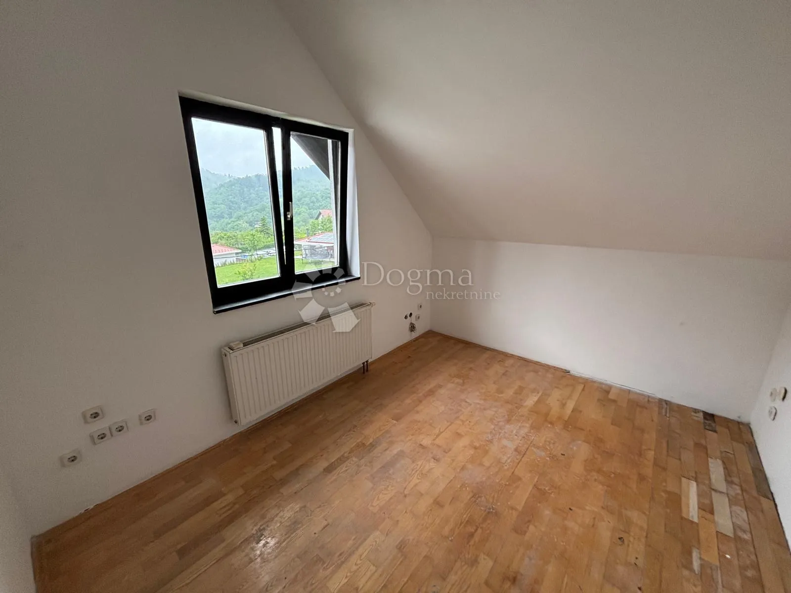 mikulići – odlična investicija, kuća 283 m² s velikim potencijalom - slika 24