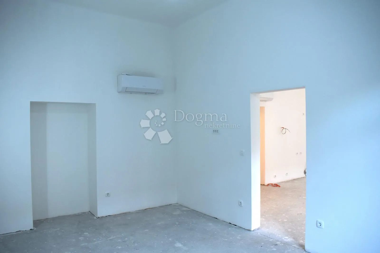 centar zagreb 111m2 - slika 15