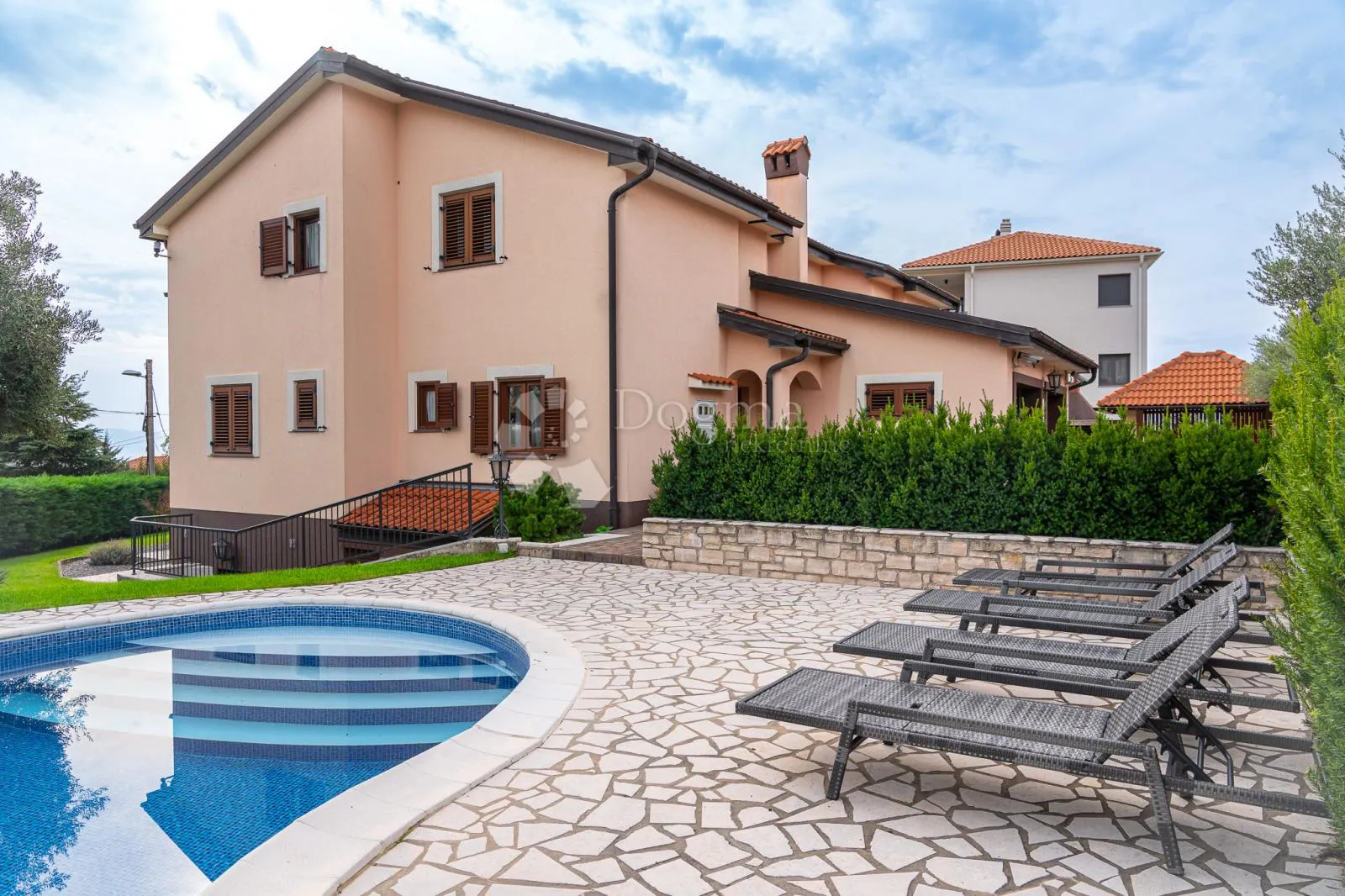 impozantna villa na trsatu - slika 2