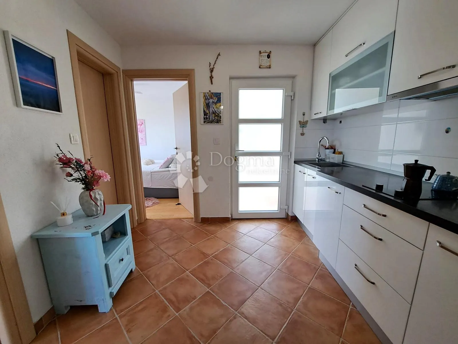 kuća sa panoramskim pogledom i vrtom - slika 11