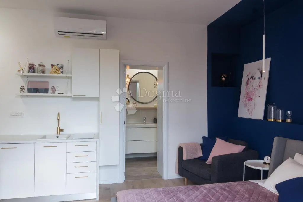 6 apartmana s bazenom u centru pule - slika 5