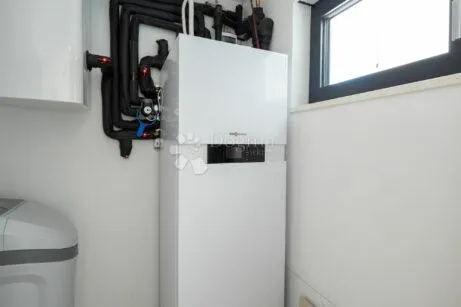 ekskluzivan duplex s bazenom, 100 m od mora - slika 24
