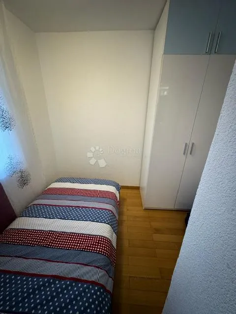 iznajmljuje se ljupki stan sa pogledom na more - slika 16