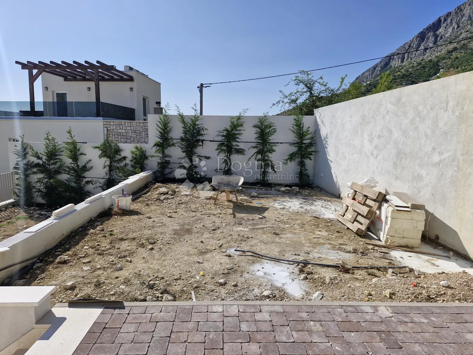 mediteranski raj, luksuzna vila s bazenom i panoramom - slika 7