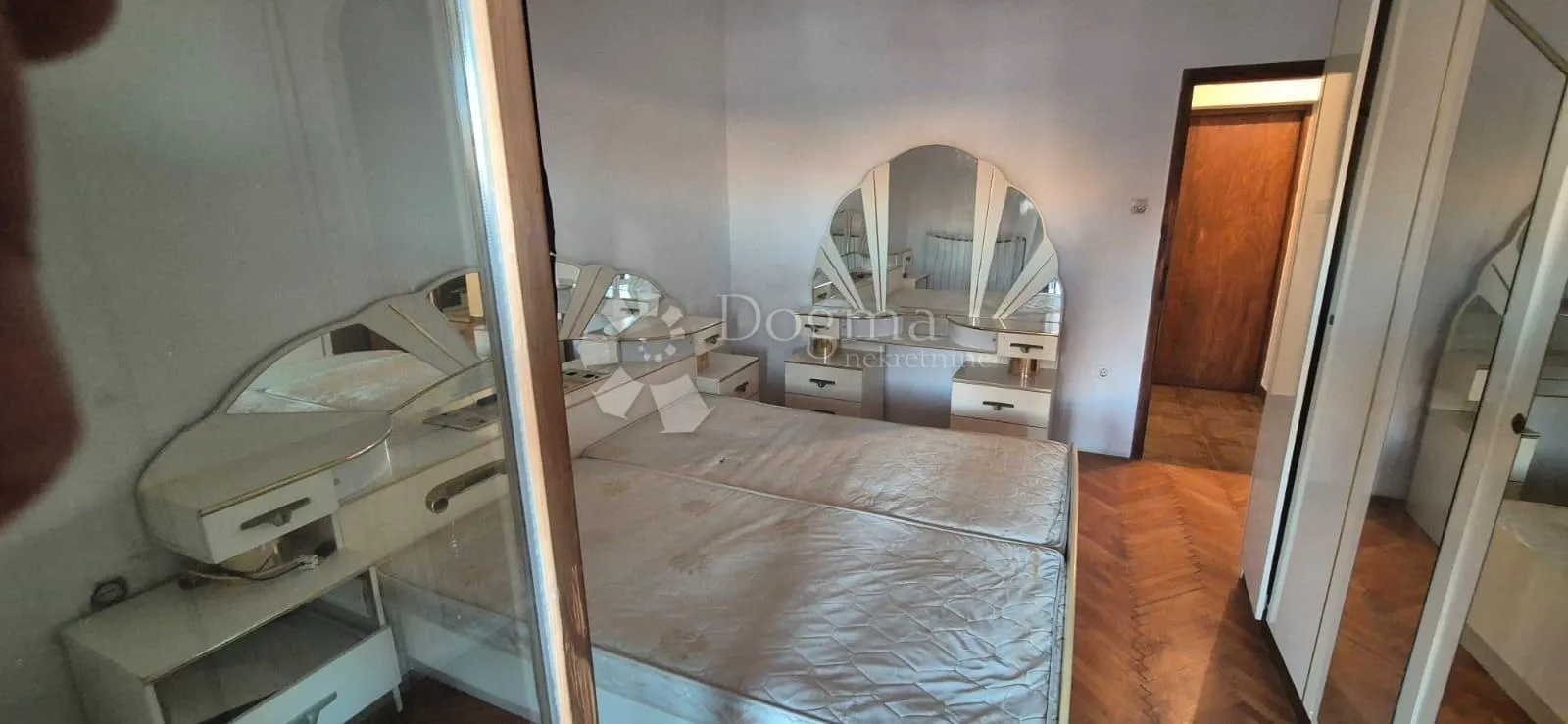 pag, apartman 106,85m2 u blizini gradske plaže - slika 7