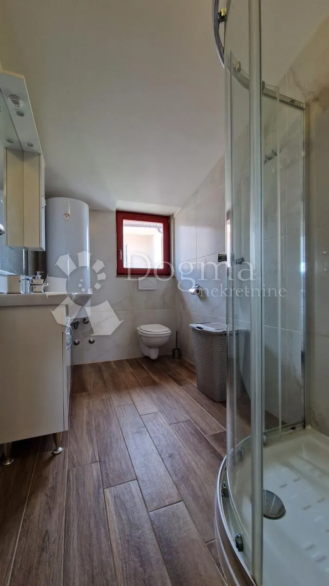nova kuća u medulinu s 4 apartmana - 170m od mora - slika 47