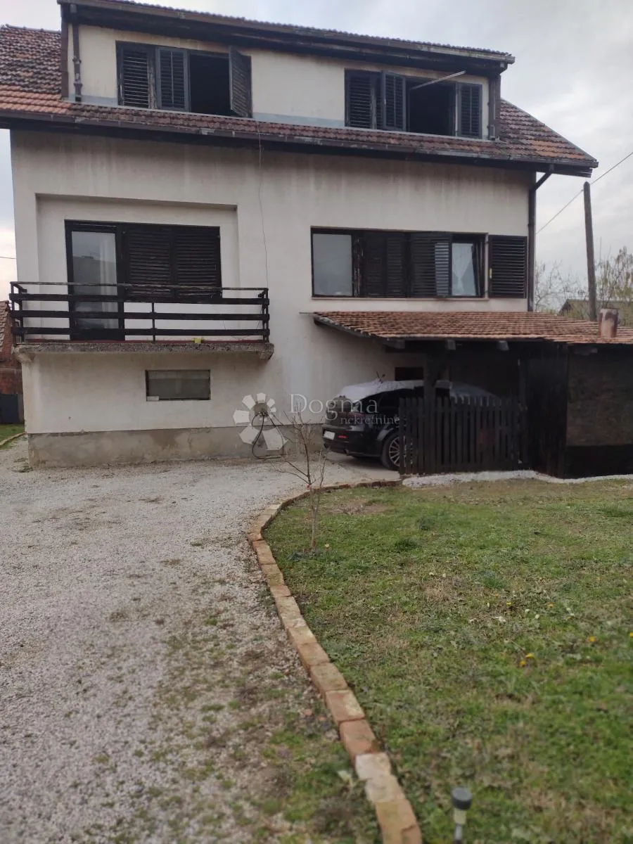 uredna kuća s 2 stana, dostupno na kredit - slika 28