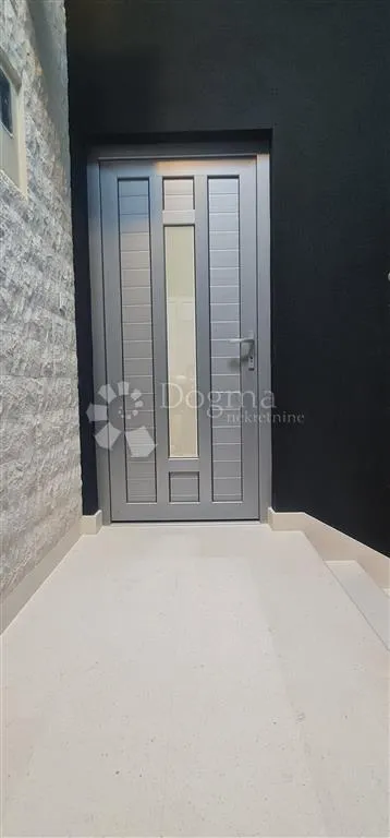 luksuzan apartman pored mora u povljani - slika 3