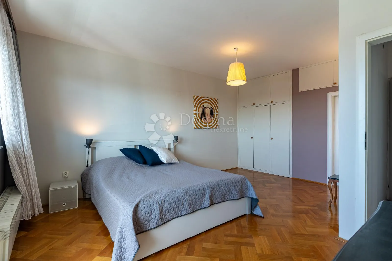 prostran dvoetažni stan s dvije panoramske terase – pantovčak / britanski trg, 200 m² - slika 17