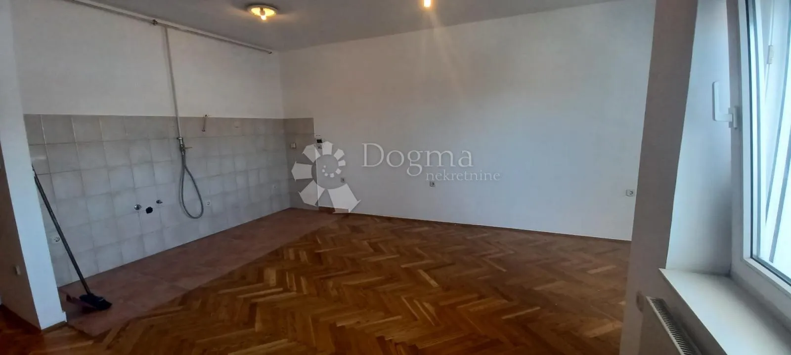 funkcionalan stan s liftom i spremištem – osijek - slika 4