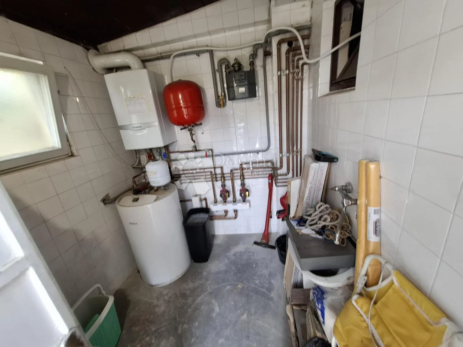 stambeno-poslovna zgrada trnje, 421 m², parking - slika 21