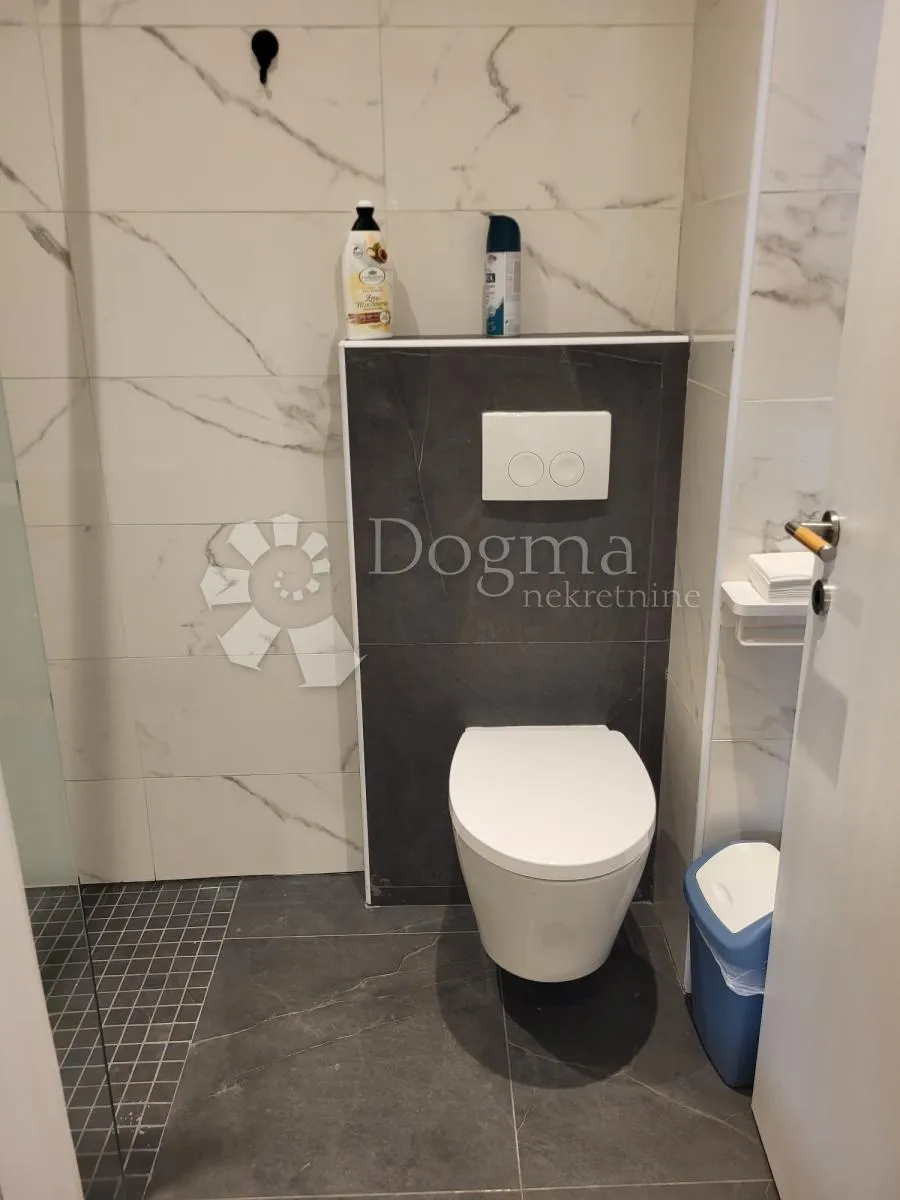 komforan trosobni apartman - slika 14