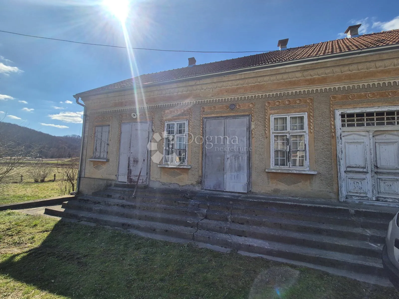 kuća u centru mihovljana sa ogromnim podrumom i 3.864m² zemljišta! - slika 21