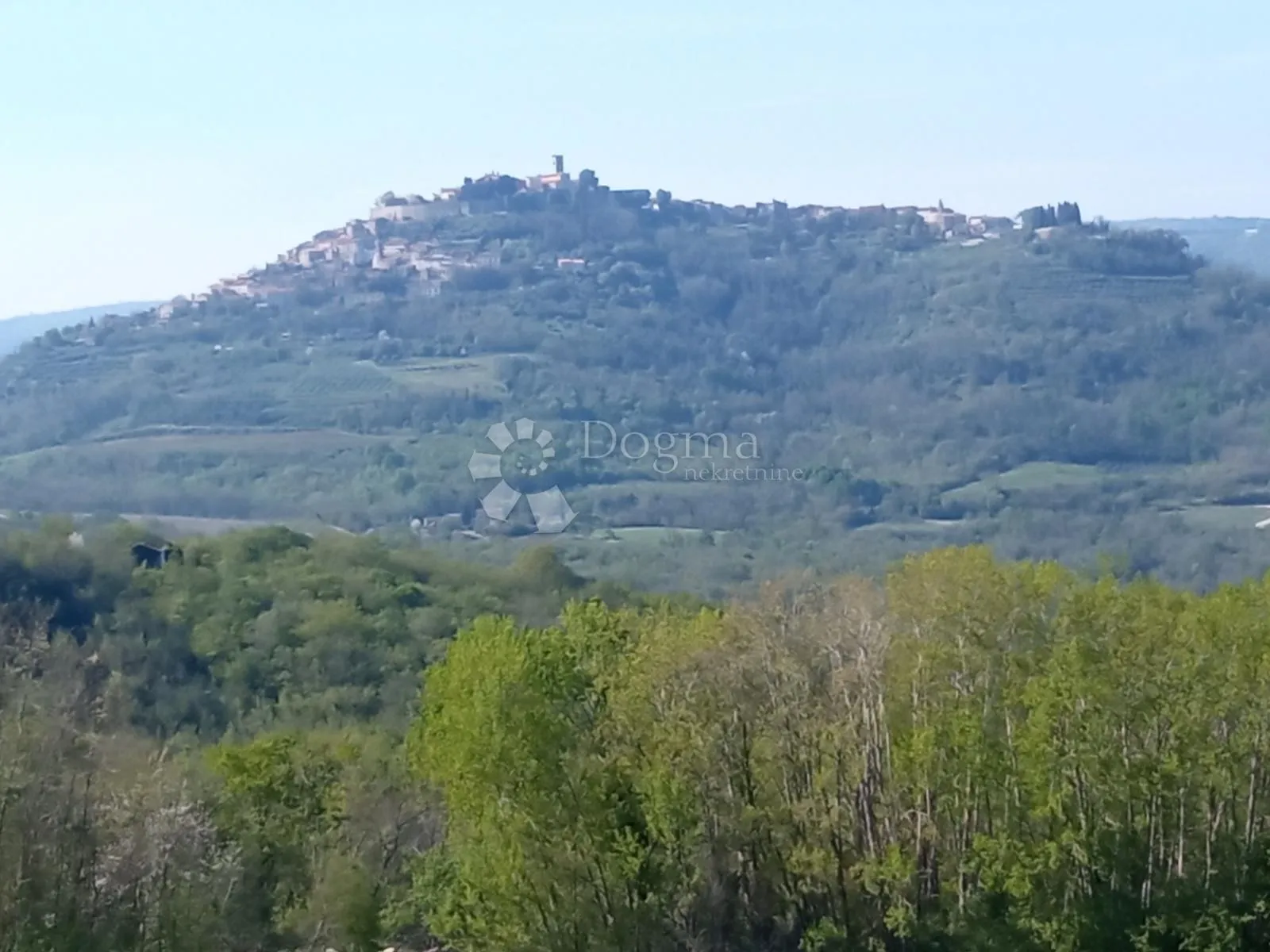 kompleks zemljišta s otvorenim pogledom na motovun - slika 2