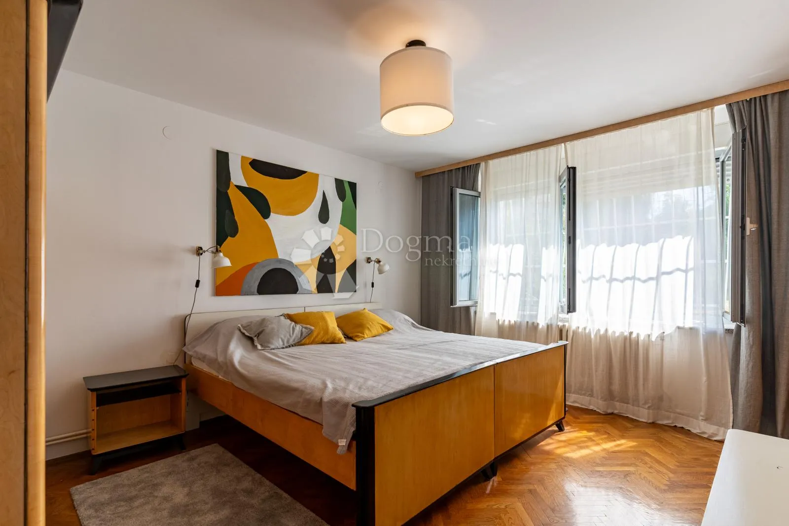 prostran dvoetažni stan s dvije panoramske terase – pantovčak / britanski trg, 200 m² - slika 11