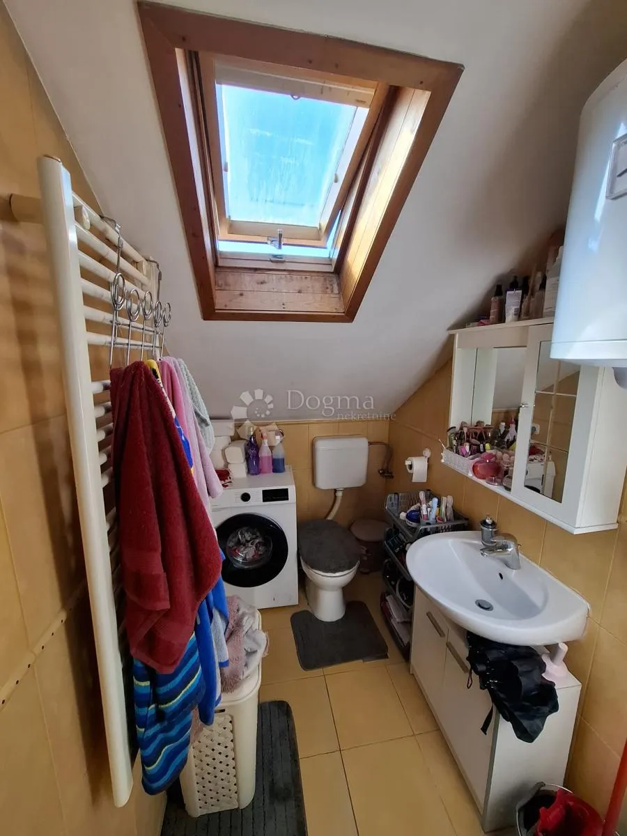 kuća s dvorištem vrapče, parcela 240 m², 2 cjeline - slika 15
