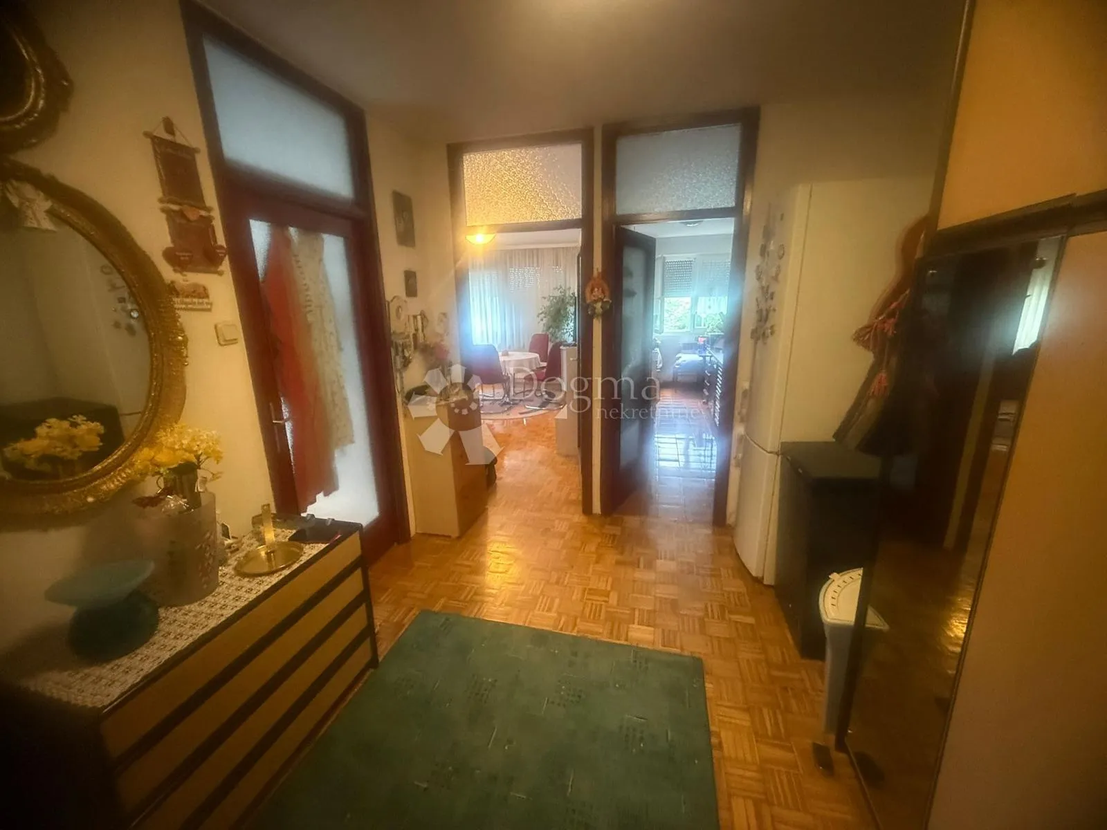 stan 65 m2 - dugave - prilika - slika 2