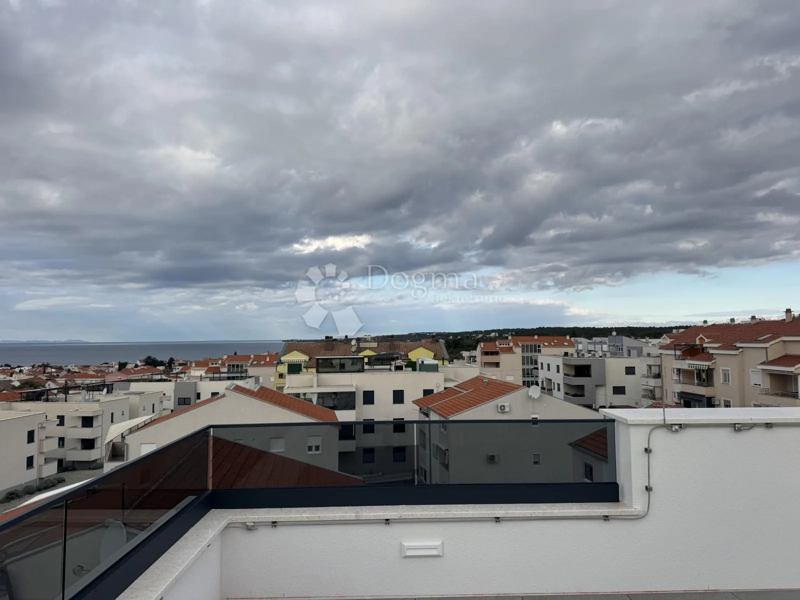 diklovac | penthouse s krovnom terasom, pogled na more - slika 31