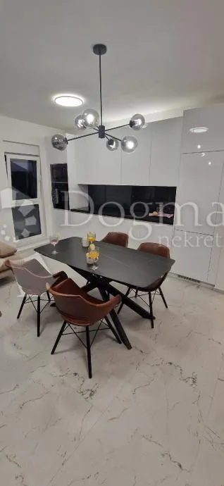 prekrasan apartman sa panoramskim pogledom - slika 8