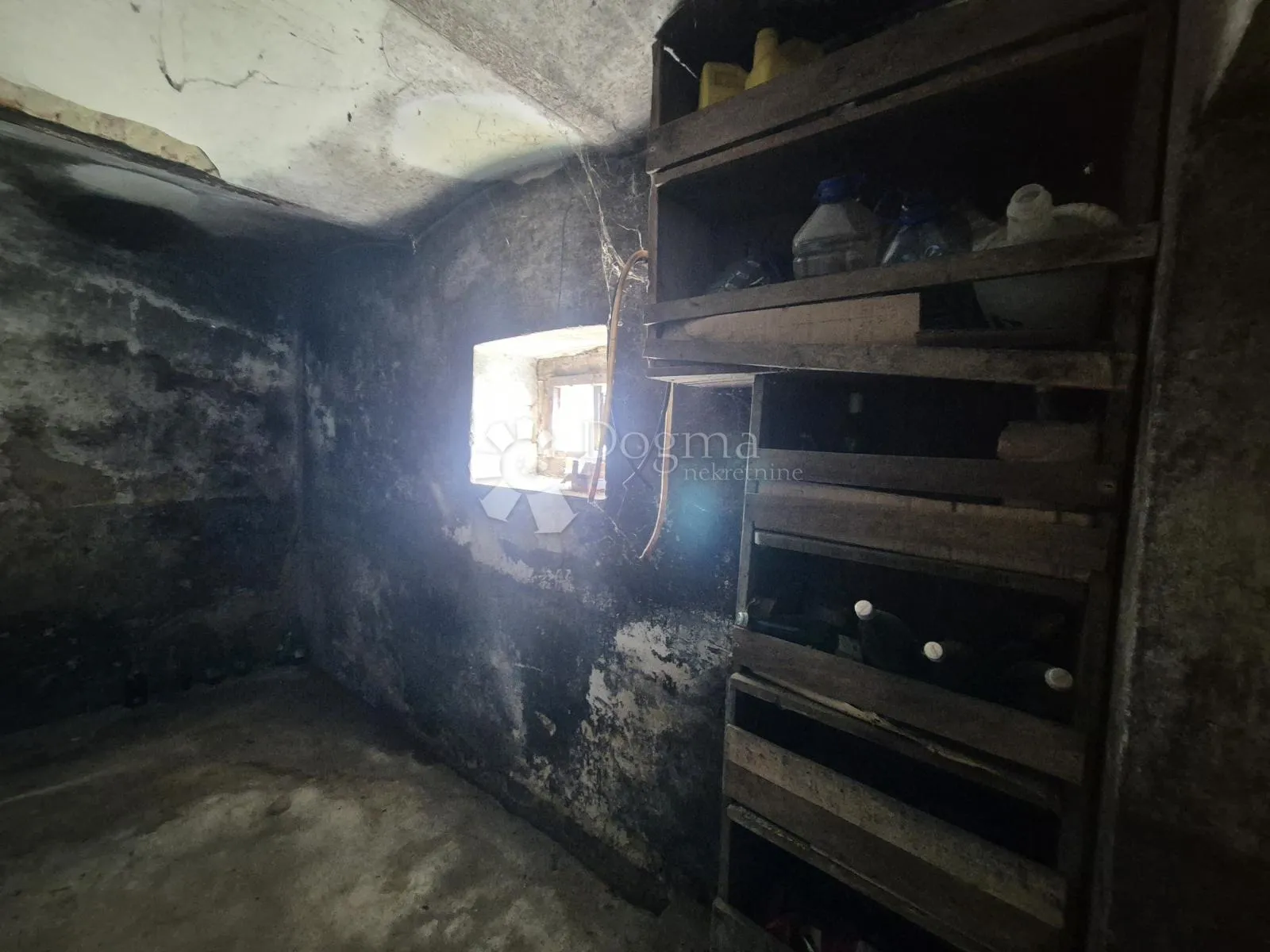 kuća u centru mihovljana sa ogromnim podrumom i 3.864m² zemljišta! - slika 31