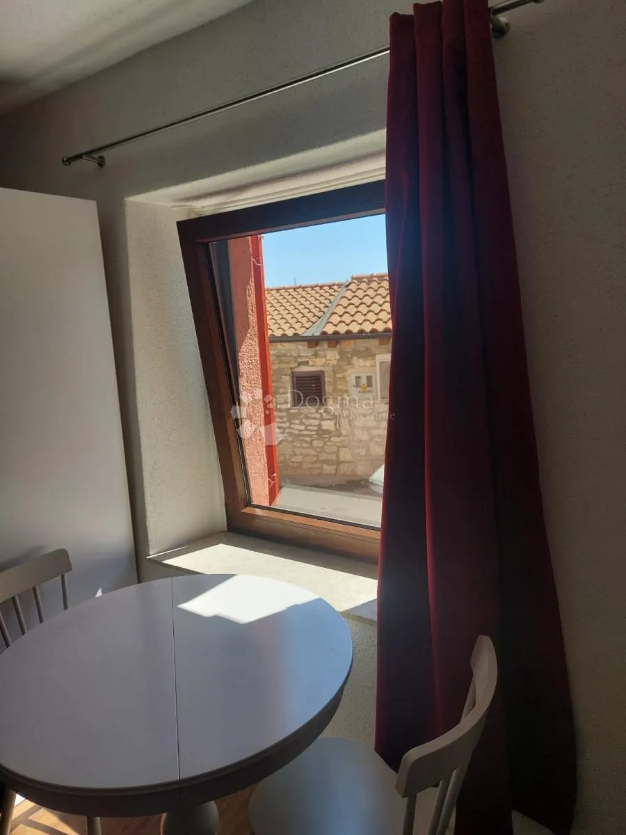 studio apartman- centar rovinja- drugi red do mora - 50 m od mora - slika 16