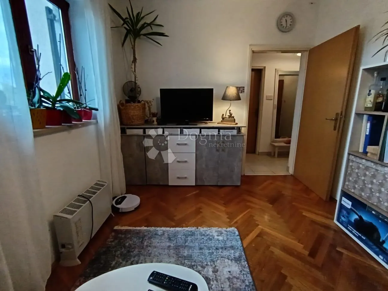 apartman u gradu krku - super mirna lokacija - slika 2