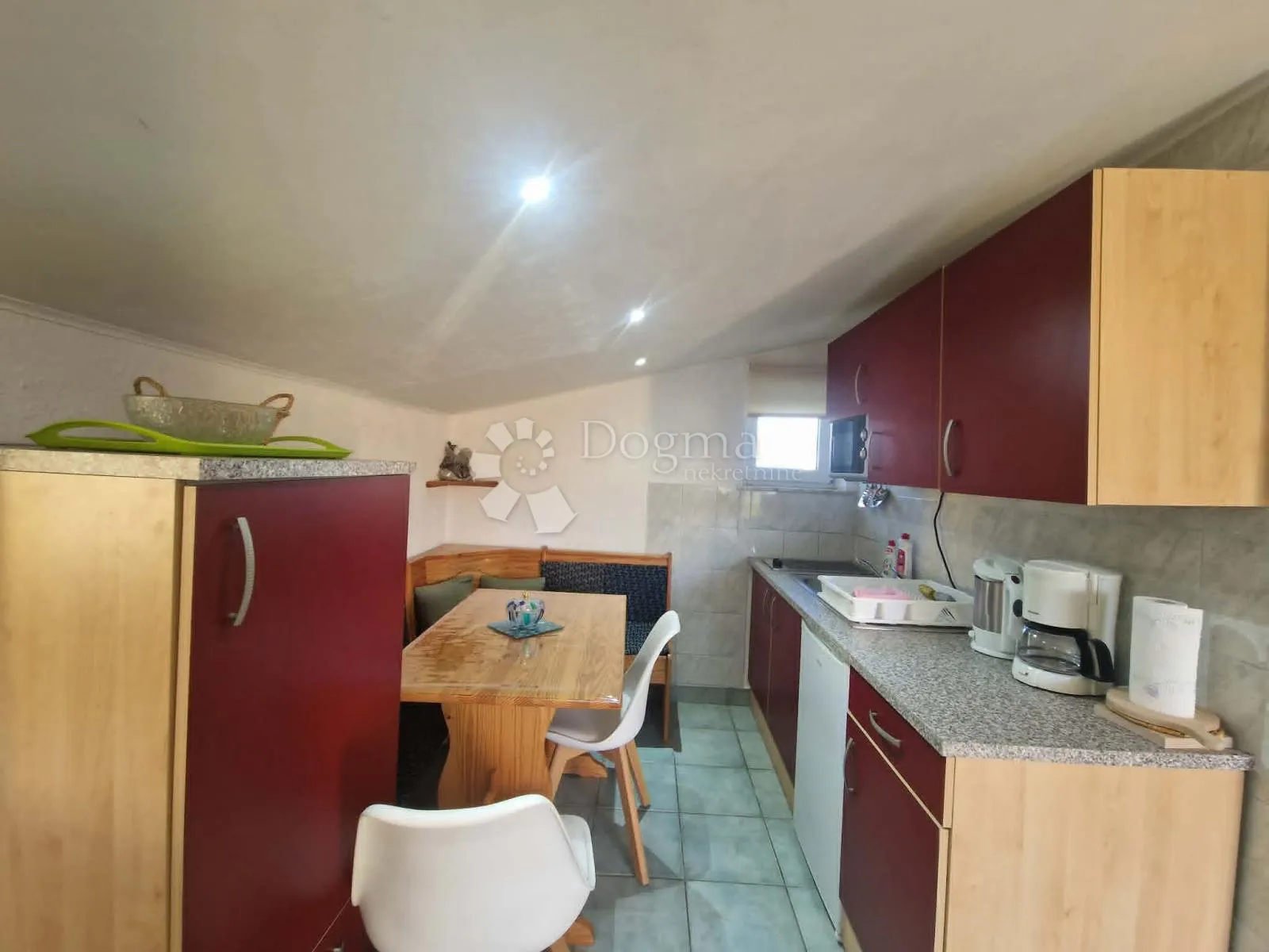 vrsi - zukve - apartmanska kuća u blizini mora - slika 6
