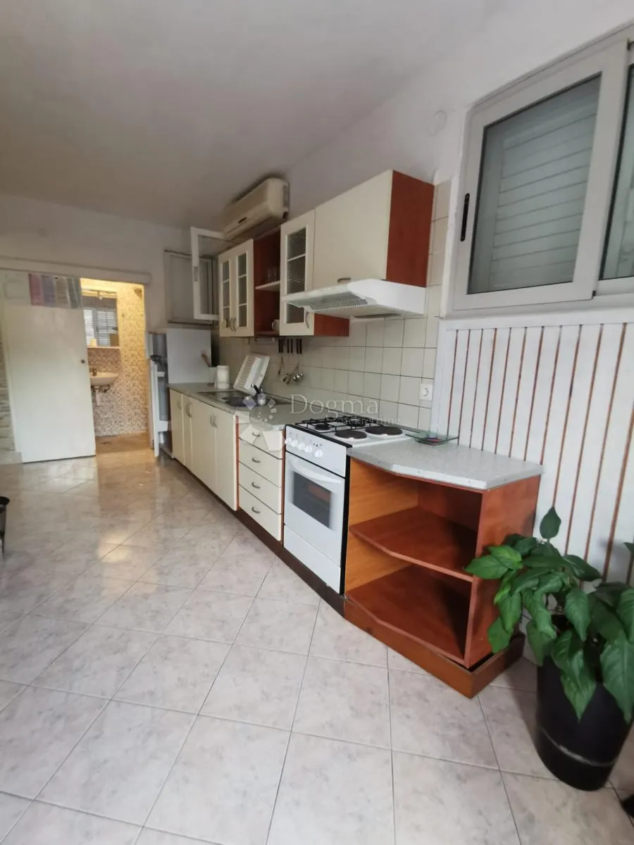 kuća 1.red do mora, uvala na otoku korčuli - slika 14
