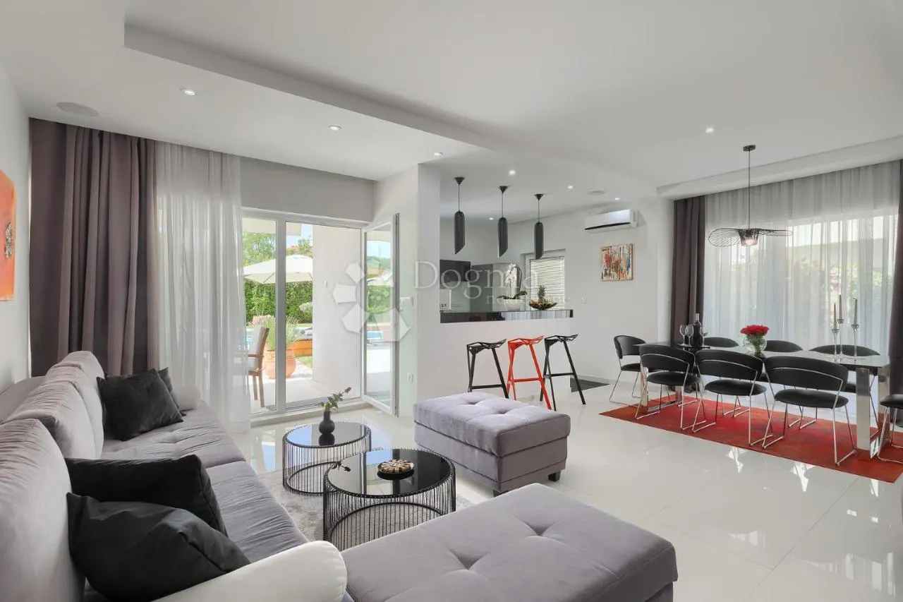 vila sa vlastitim wellness centrom u rovinju - slika 5