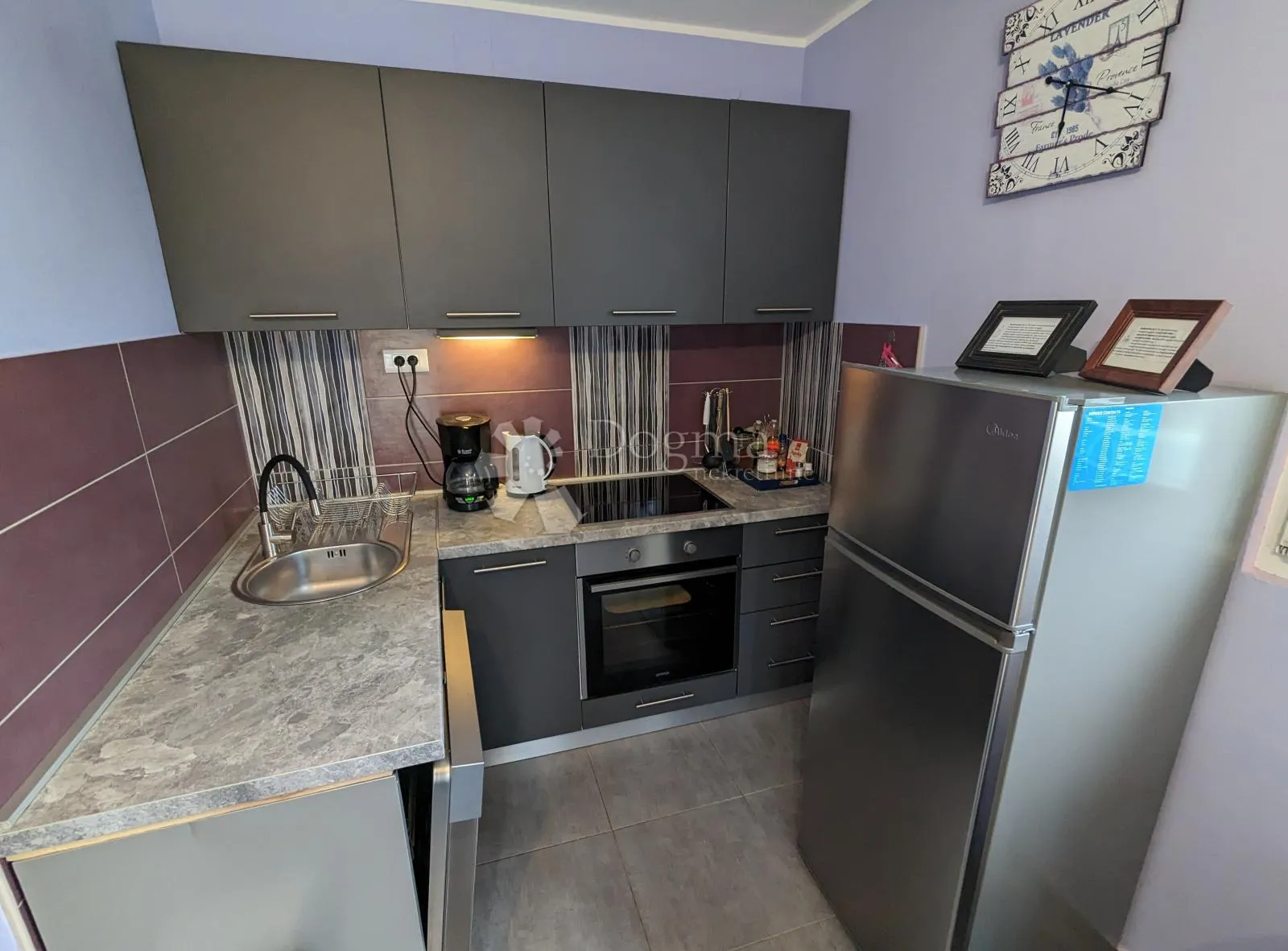 predivna apartmanska kuća na odličnom mjestu - slika 5