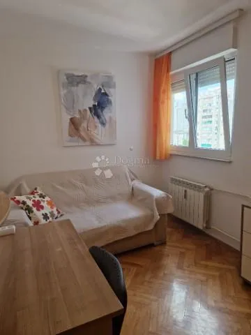 krasan stan za najam u centru turnića - slika 6