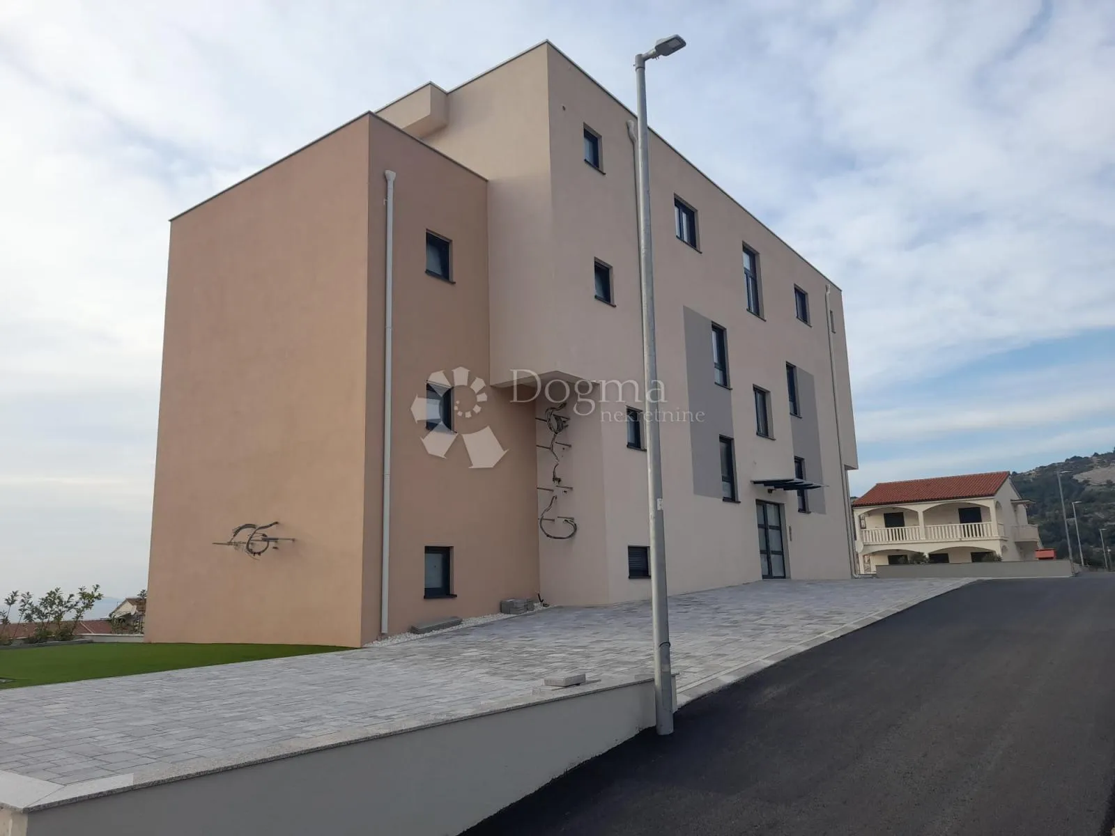 primošten-dolac,stan u novogradnji s1 - slika 10