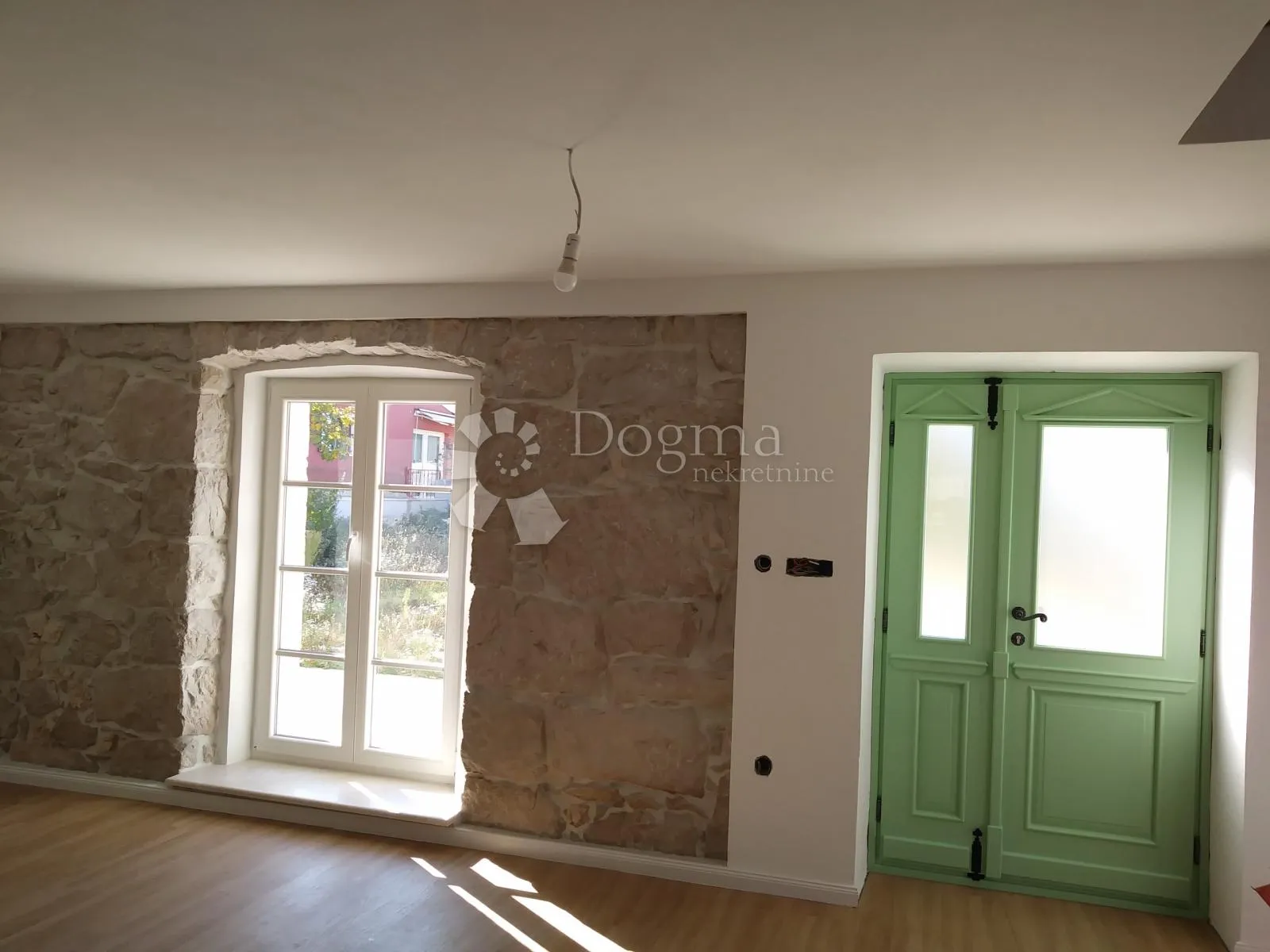 sunčana kamena oaza mira – otok krk - slika 11