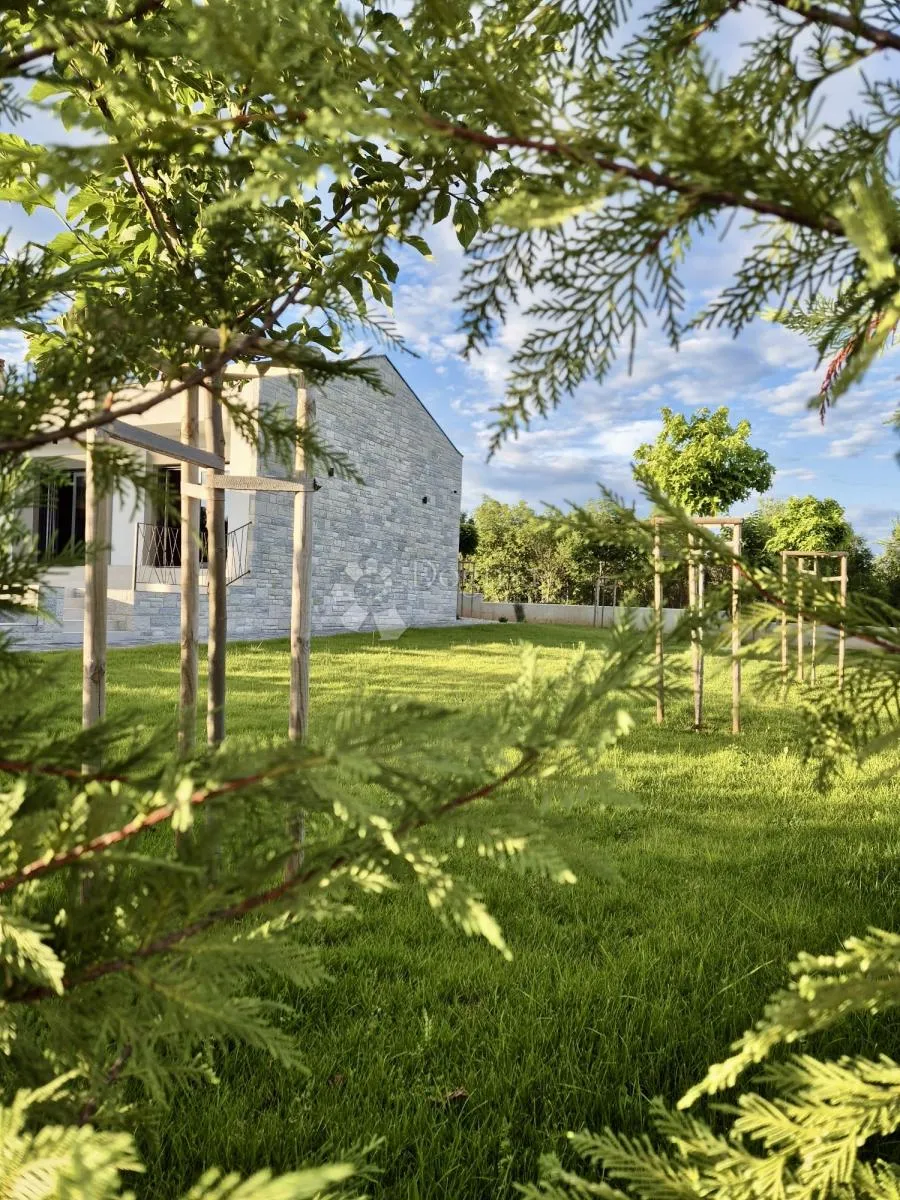 luksuzna villa u okolici rovinja - slika 18