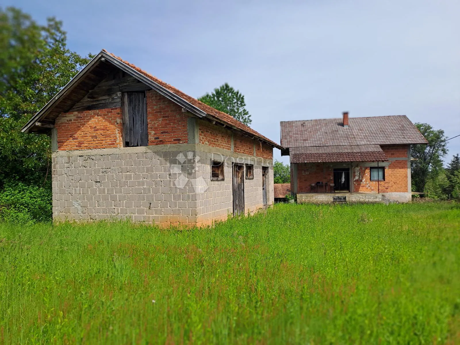 sunčano imanje na obroncima petrove gore - slika 2